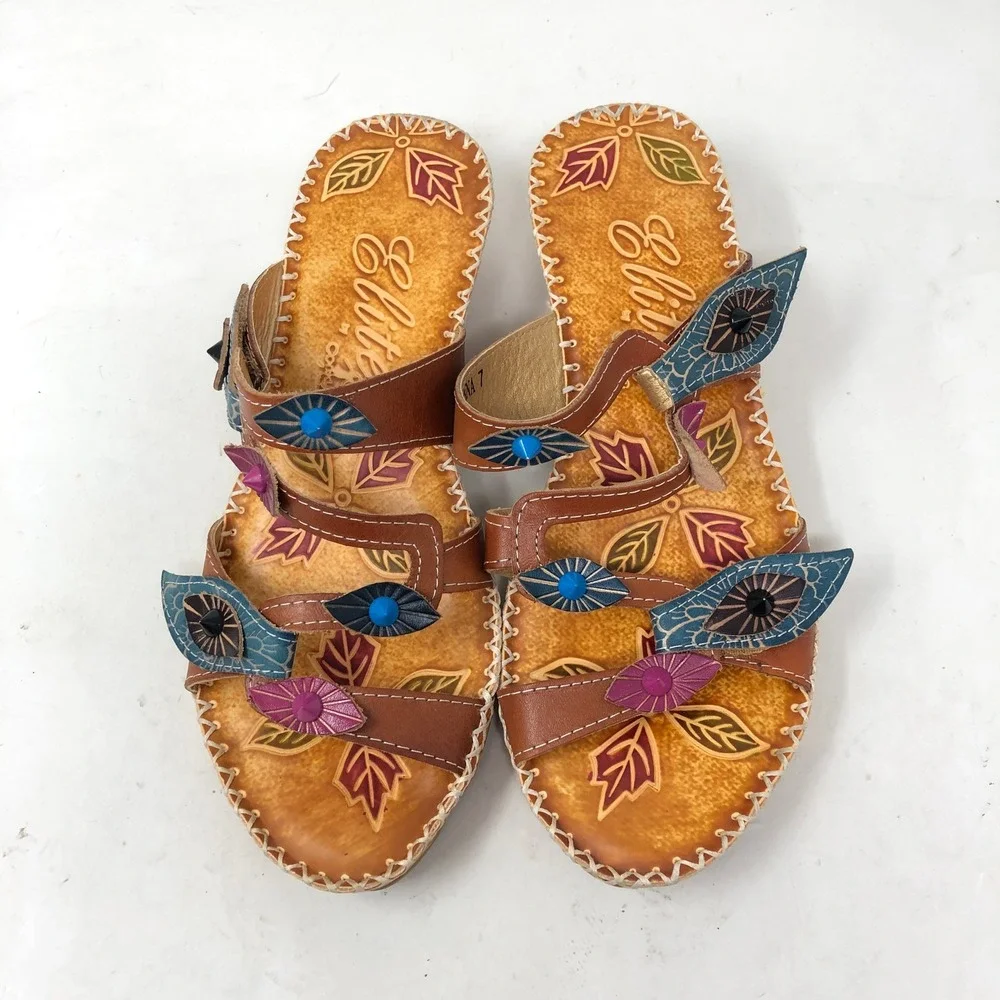 Elite by Corkys Womens 7 Anna Wedge Sandals Brown Floral Tooled Leather Boho